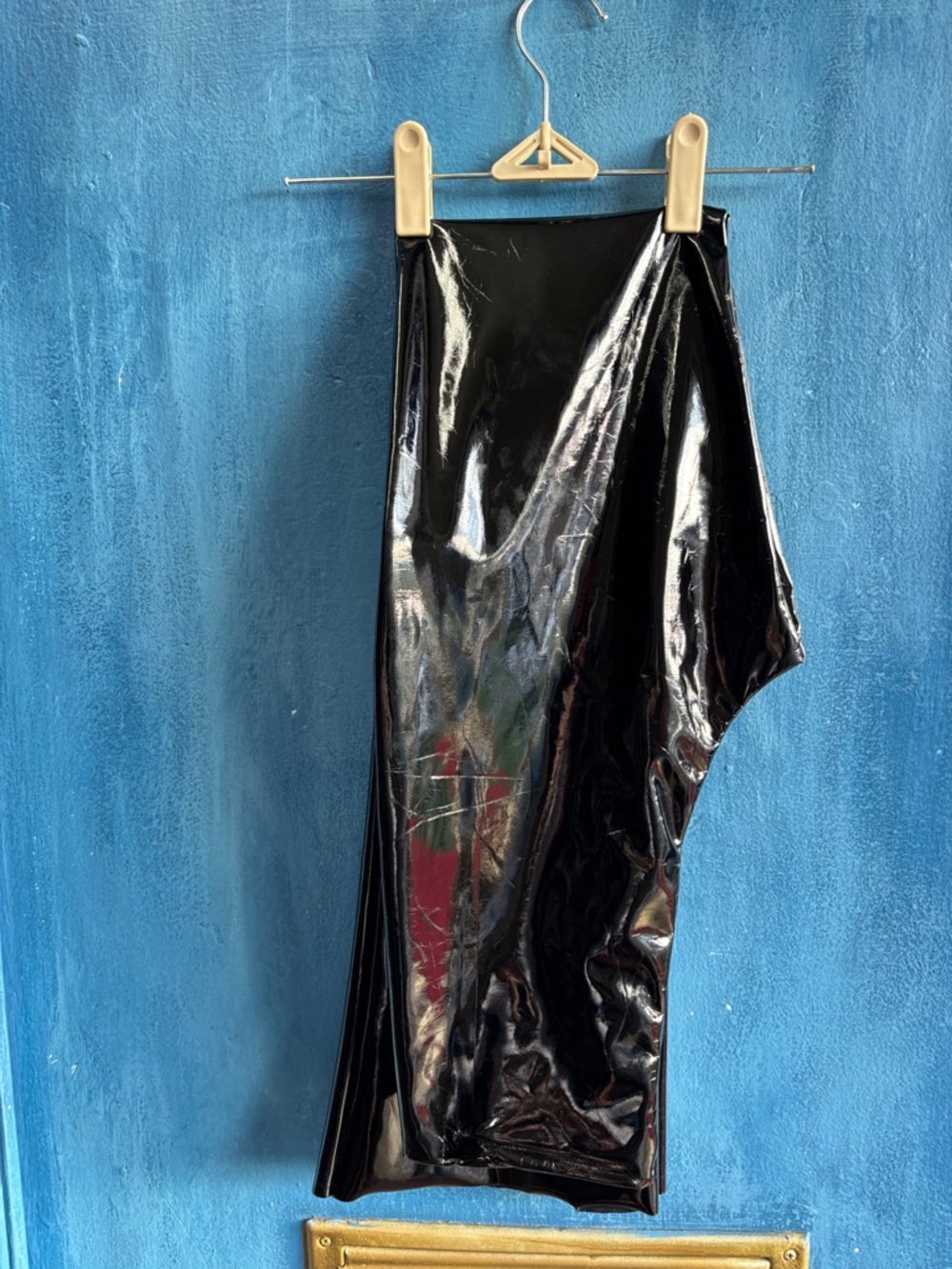 Black Patent High-Shine Pencil Skirt